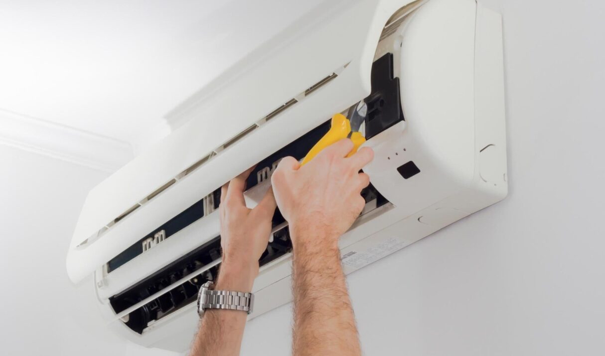 AC Service Near Me In Dubai